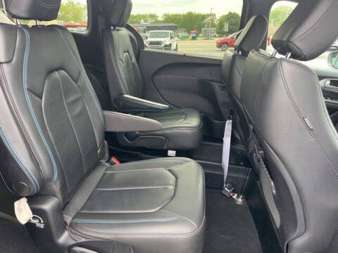 2021 Chrysler Pacifica Touring L
