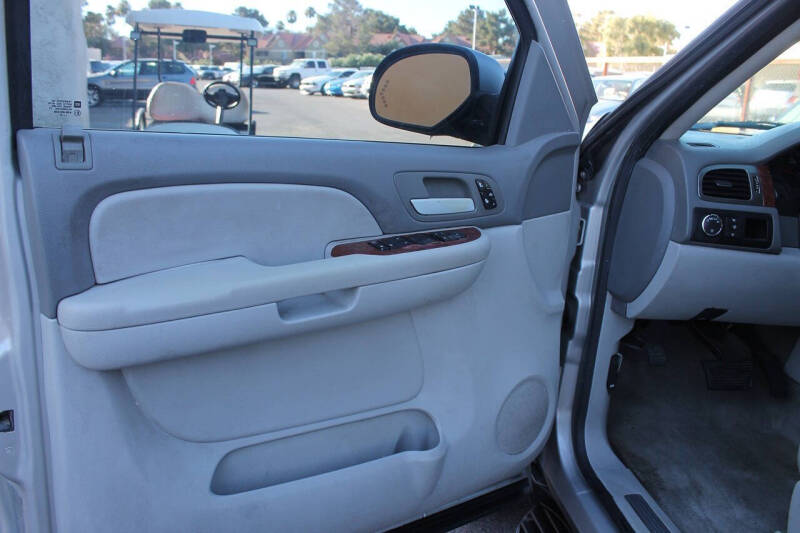 2007 Chevrolet Suburban LT