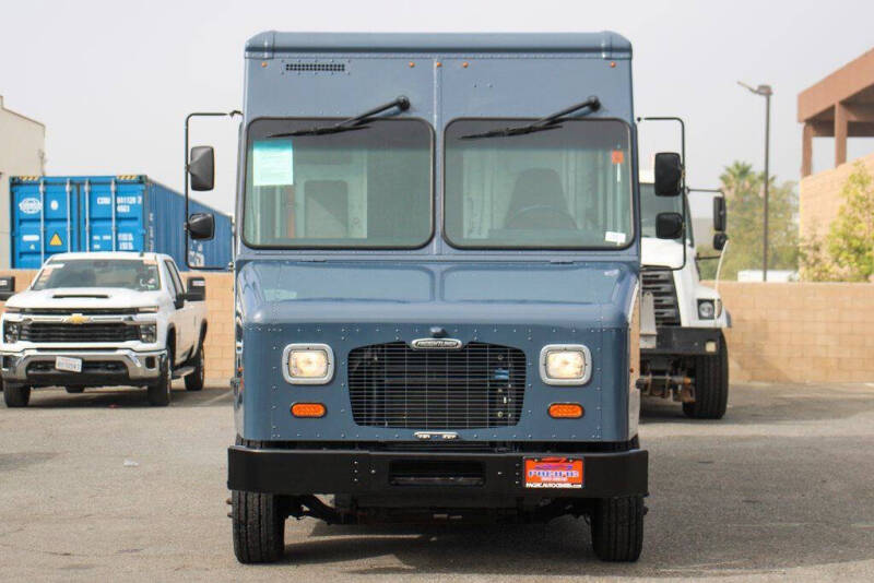 2020 Freightliner MT45 Chassis
