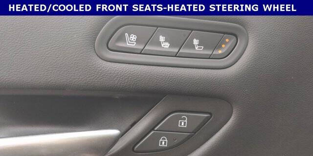 2024 Cadillac Escalade ESV Premium Luxury