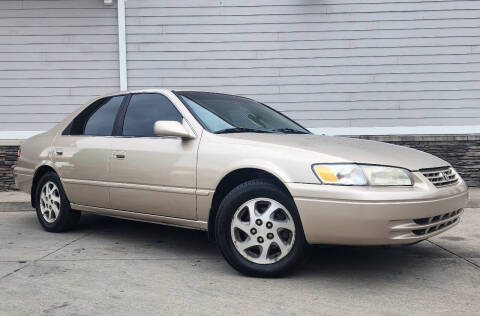 1998 Toyota Camry for sale at Limitless Auto LLC in Chantilly VA