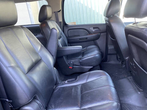 2014 Chevrolet Suburban LT