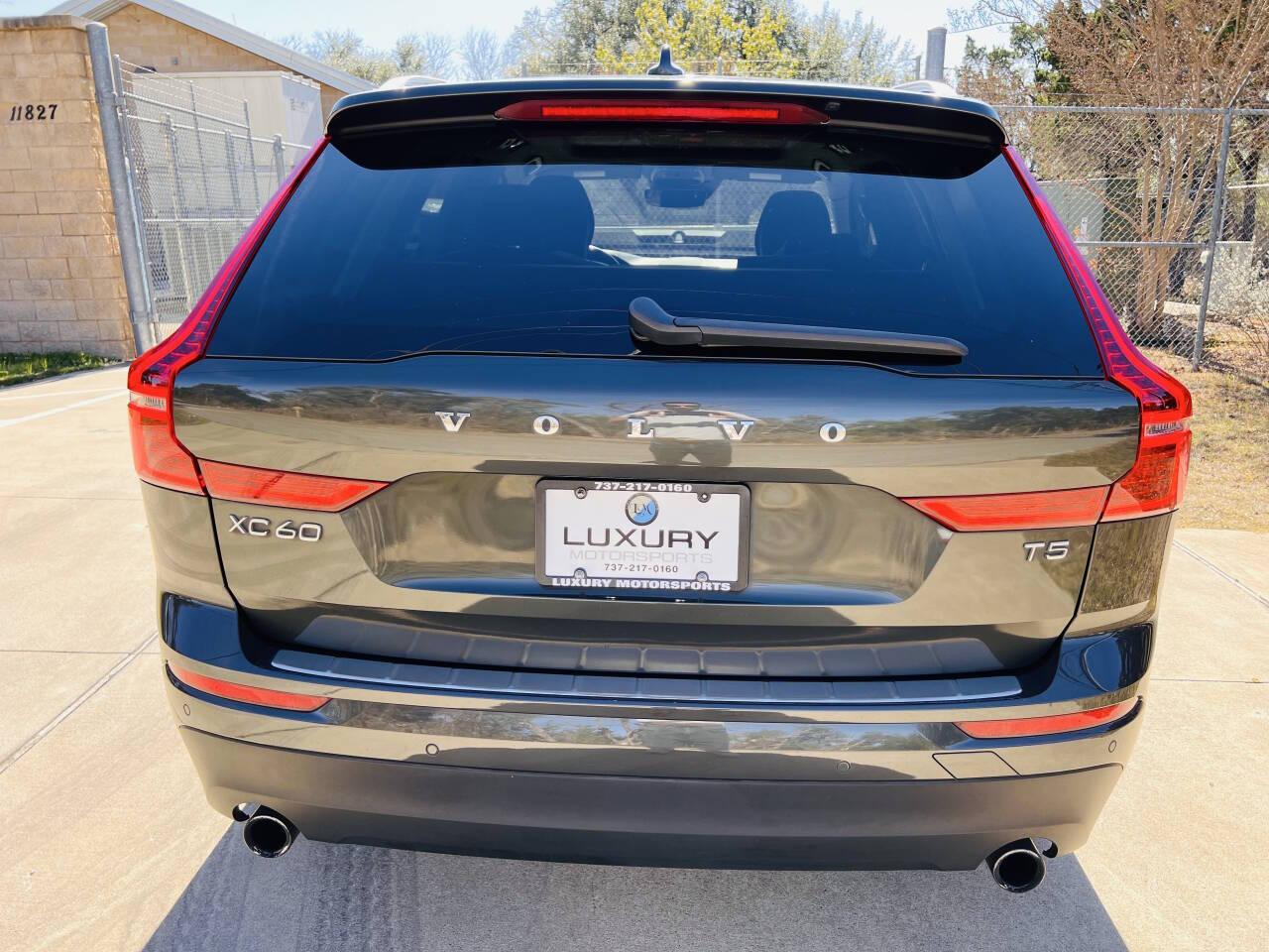 Used Car 2020 Volvo Xc60  T5 Momentum 4dr Suv For Sale Under $20,000 In Austin, Texas