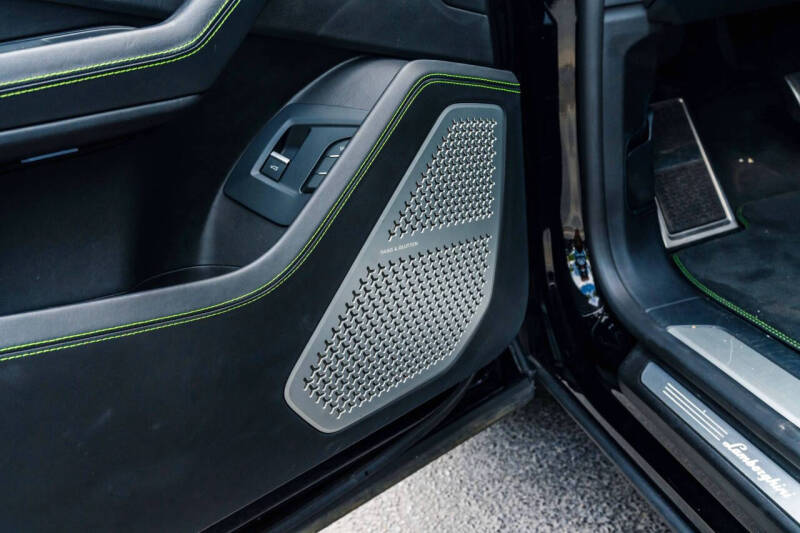 2019 Lamborghini Urus