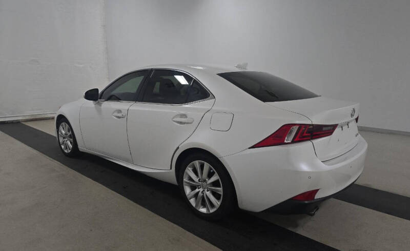 2015 Lexus IS 250
