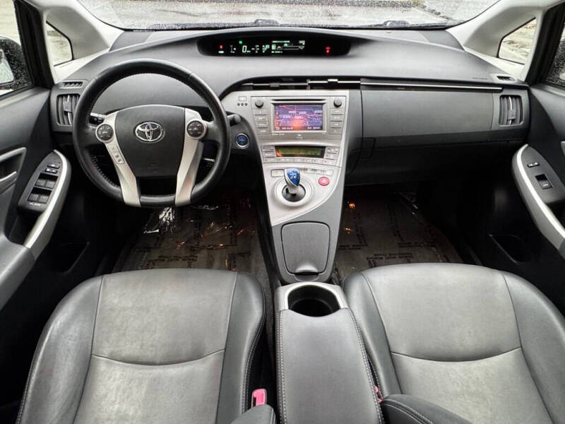 2013 Toyota Prius Five