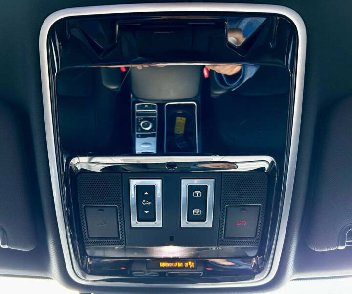 2021 Land Rover Range Rover P400 HSE Westminster Edition