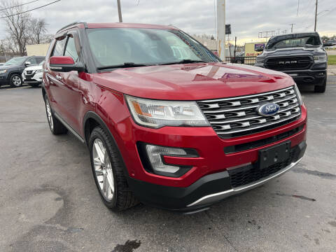 2017 Ford Explorer for sale at Summit Palace Auto in Waterford MI