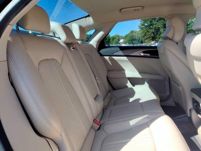 2018 Lincoln MKZ Premiere