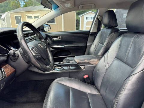 2013 Toyota Avalon Limited