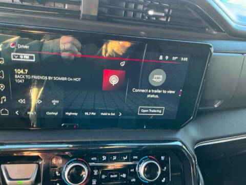 2023 GMC Sierra 1500 AT4X