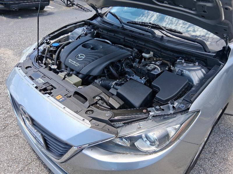 2015 Mazda MAZDA3 i Touring