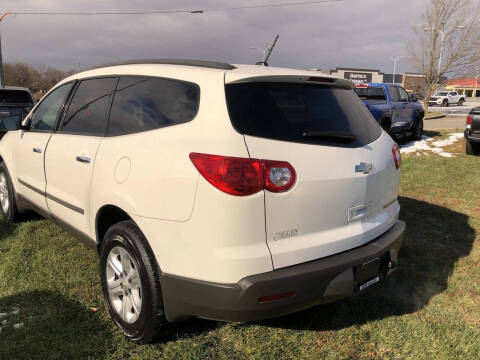 2011 Chevrolet Traverse LS