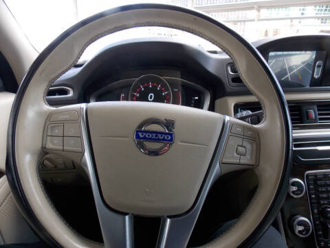 2015 Volvo XC70 3.2 Premier