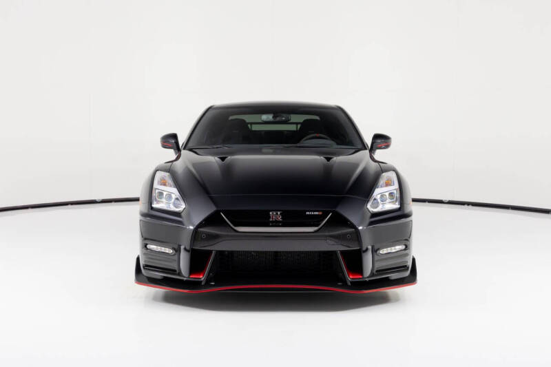 2017 Nissan GT-R NISMO