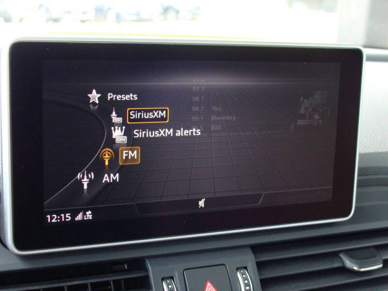 2020 Audi Q5 quattro Premium Plus 45 TFSI