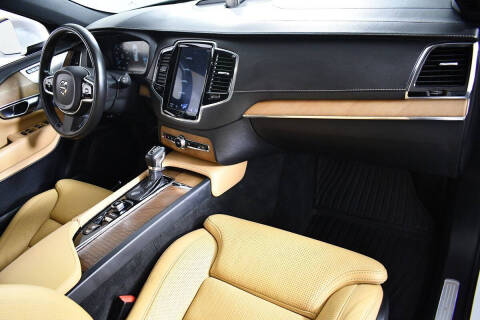 2018 Volvo XC90 T6 Inscription