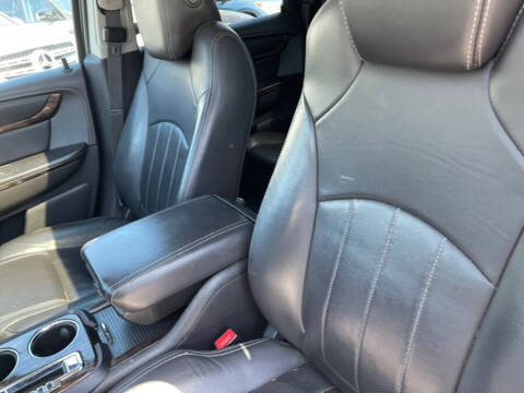 2016 GMC Acadia Denali