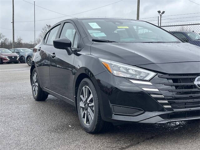 2025 Nissan Versa SV