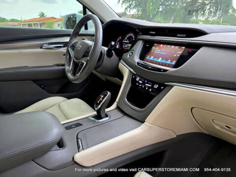 2017 Cadillac XT5 Luxury