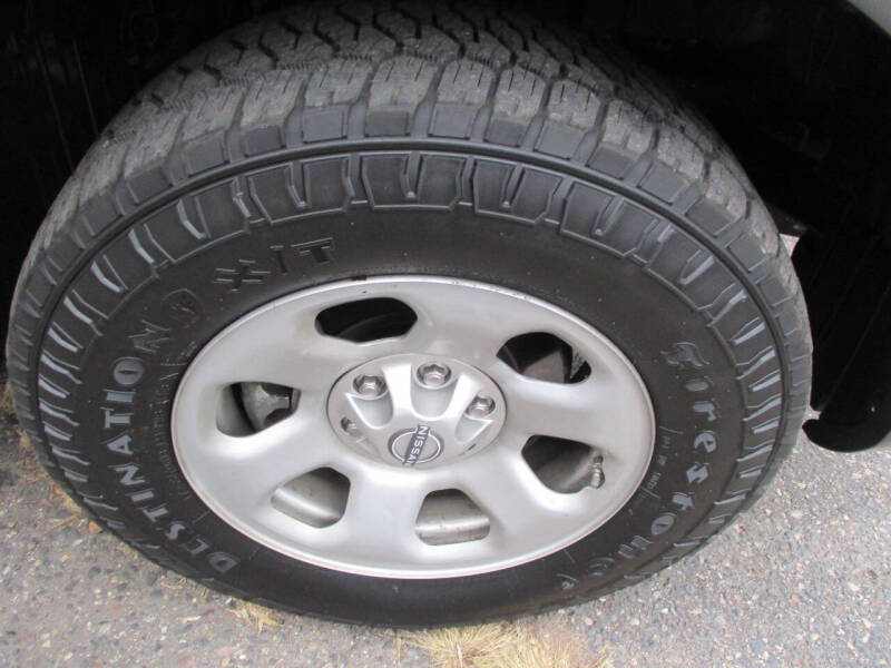 2023 Nissan Titan SV