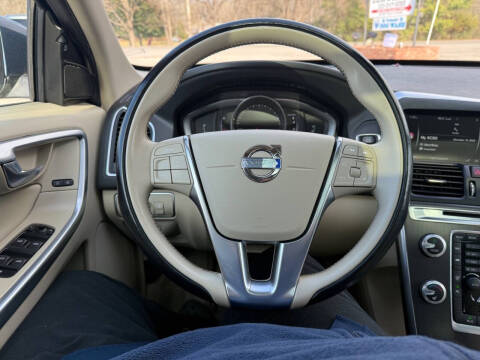 2015 Volvo XC60 T5 Drive-E Premier