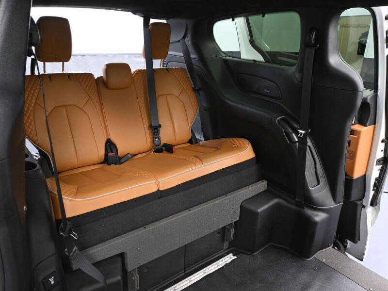 2022 Chrysler Pacifica Pinnacle