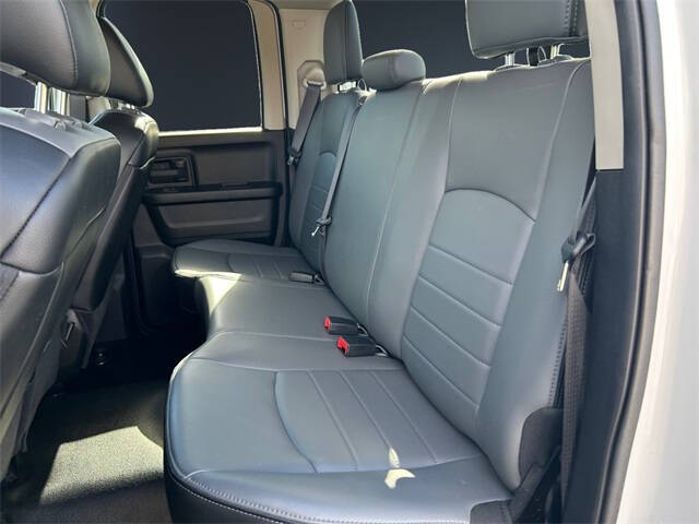 2024 RAM 1500 Classic Tradesman