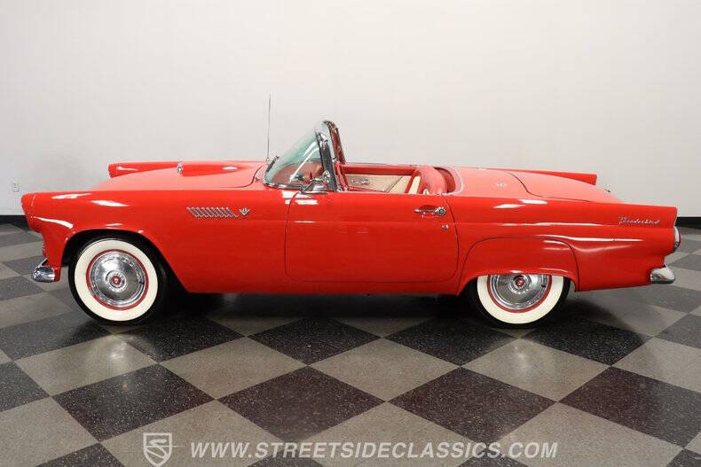 1955 Ford Thunderbird