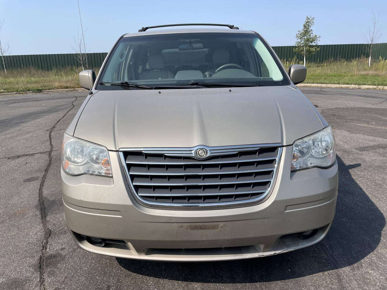 2009 Chrysler Town and Country for sale at Twin Cities Auctions in Elk River, MN