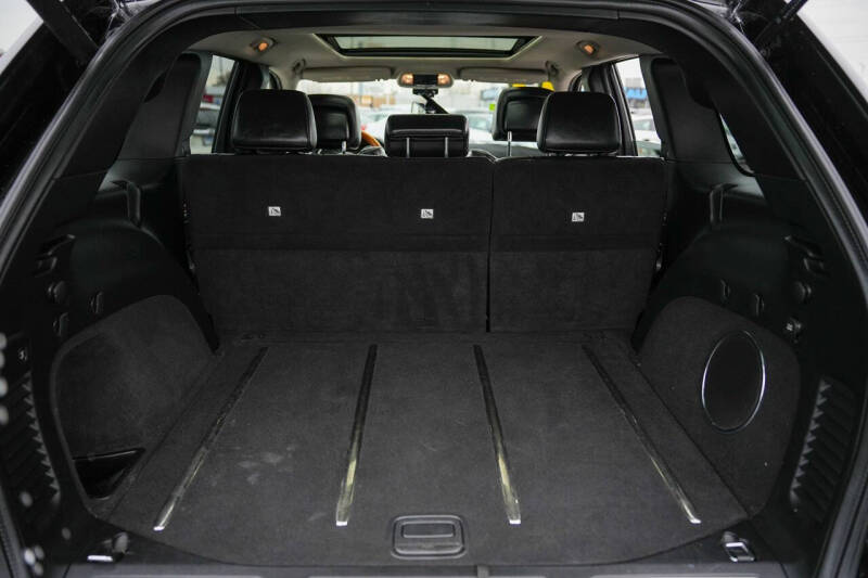 2011 Jeep Grand Cherokee Overland