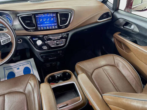 2020 Chrysler Pacifica Hybrid Limited