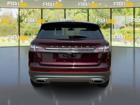 2021 Lincoln Nautilus Reserve