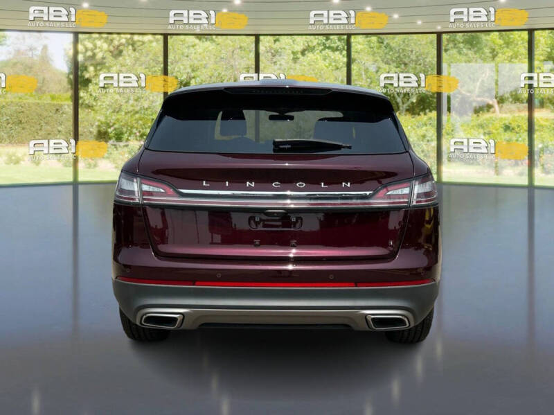 2021 Lincoln Nautilus Reserve