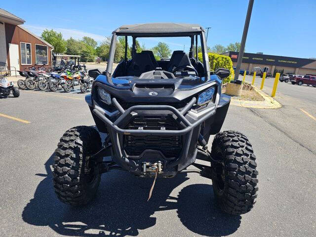 2024 Can-Am Defender Max XT