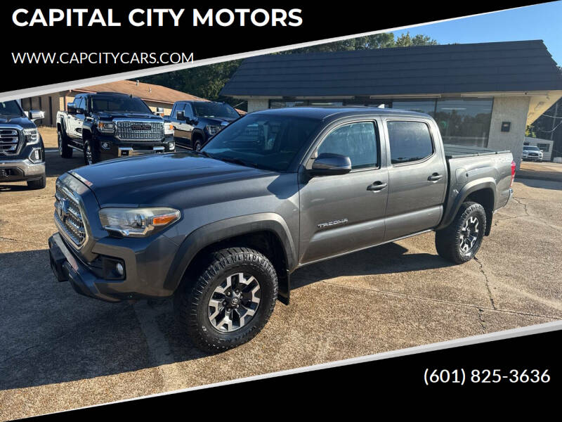 2017 Toyota Tacoma TRD Off Road's photo