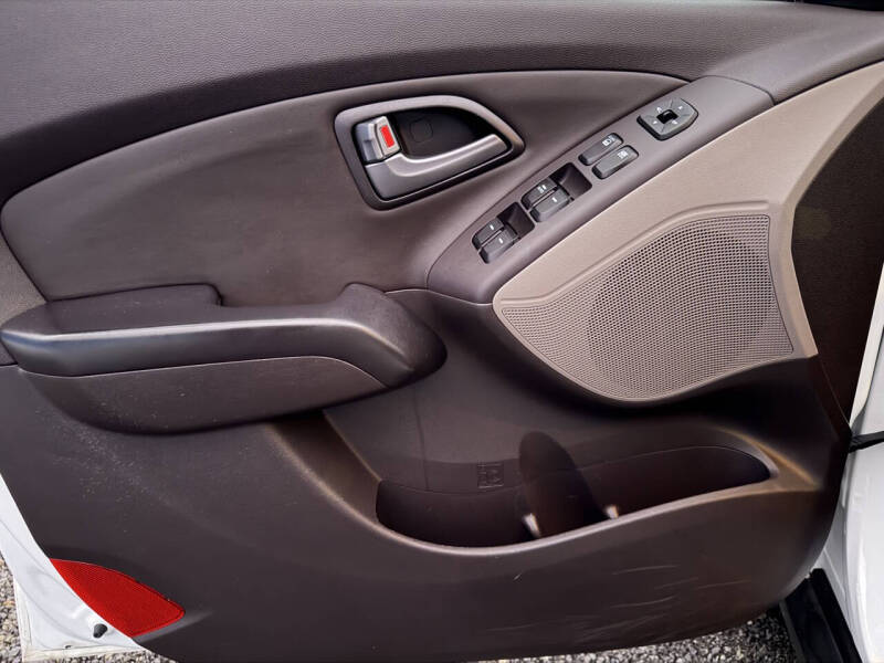 2015 Hyundai Tucson SE