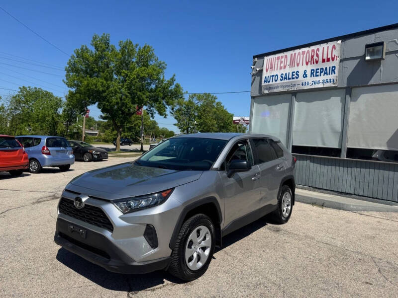 2022 Toyota RAV4 LE