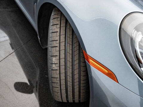 2025 Porsche 911 Carrera