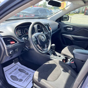 2020 Jeep Cherokee Latitude