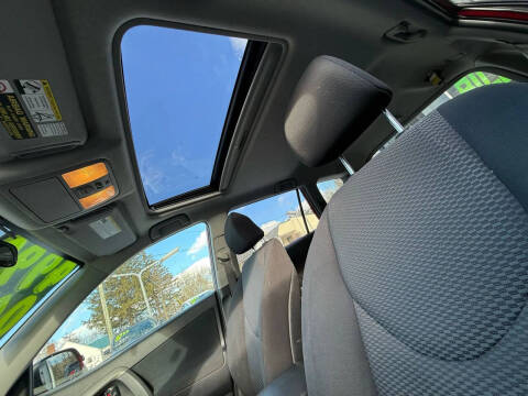 2006 Toyota RAV4 Sport