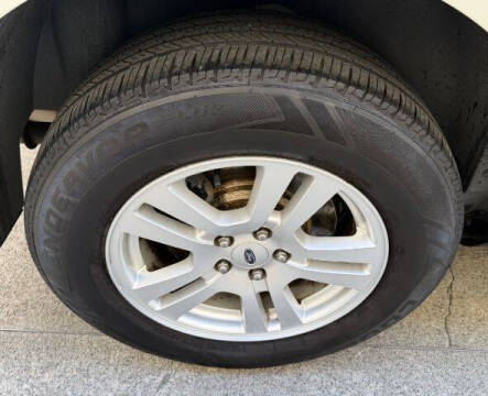 2011 Ford Edge SE