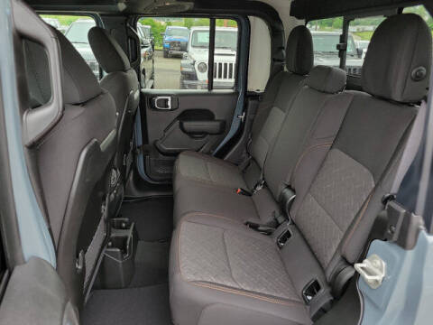 2024 Jeep Gladiator Mojave