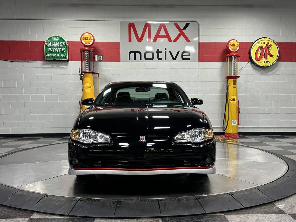 2002 Chevrolet Monte Carlo 2