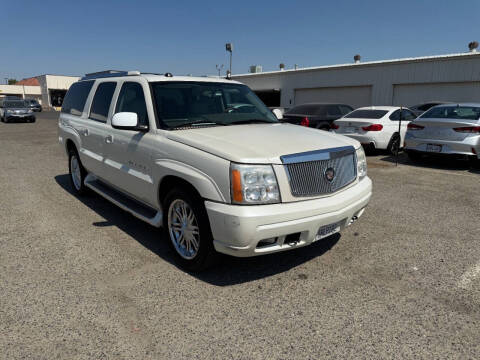 2005 Cadillac Escalade ESV Platinum Edition