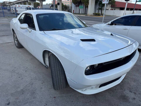 2020 Dodge Challenger SXT