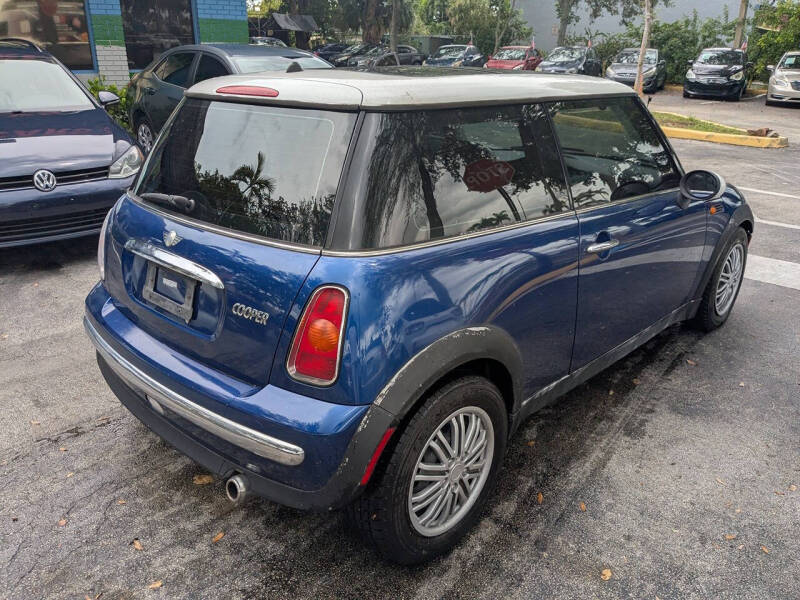 2003 MINI Cooper