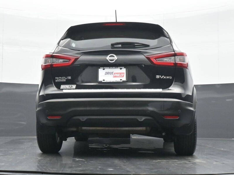 2020 Nissan Rogue Sport SV