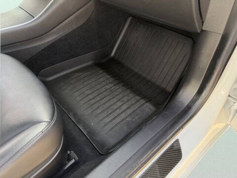 2020 Tesla Model 3 Performance