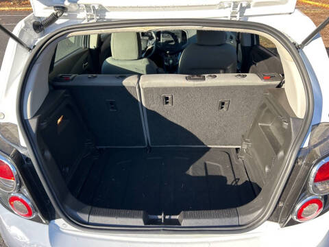 2014 Chevrolet Sonic LS Auto